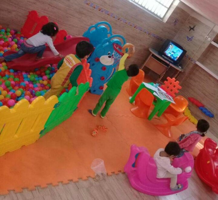 kidsroom کرمان کلوب - باشگاه ورزشی تپش رفسنجان ویژه بانوان